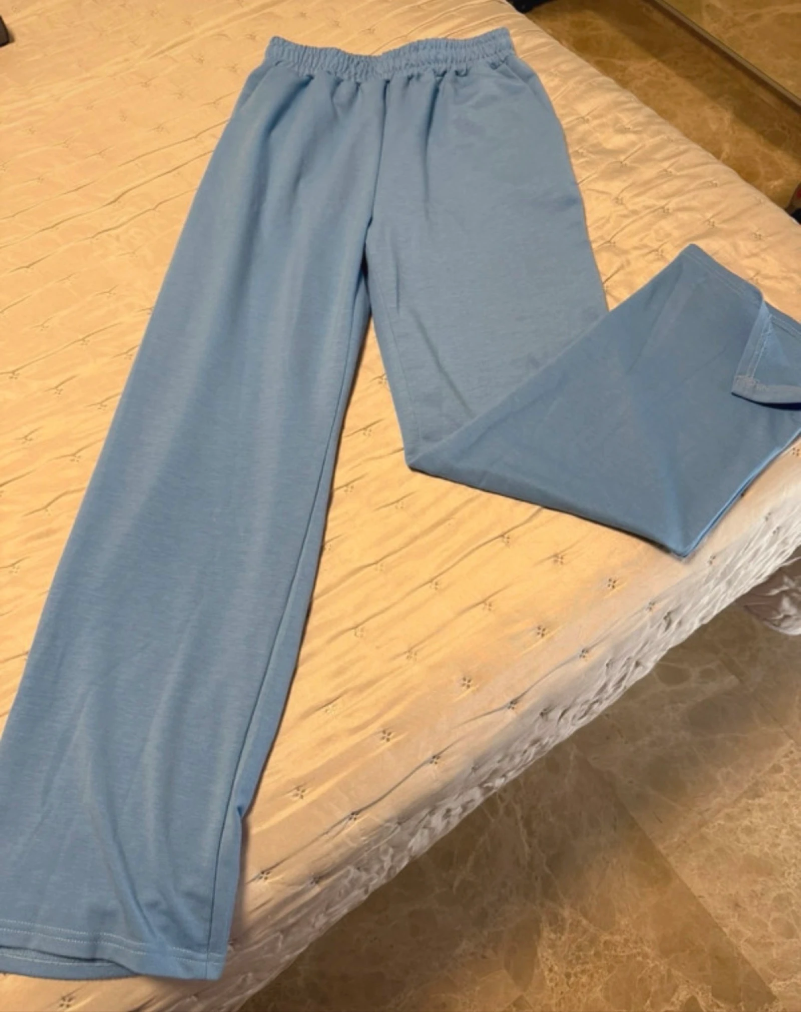 ❄️ Conjunto Deportivo / Comfy Azul Pastel (2 Piezas) – photo 3